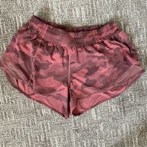 Lululemon Low-Rise Hotty Hot shorts